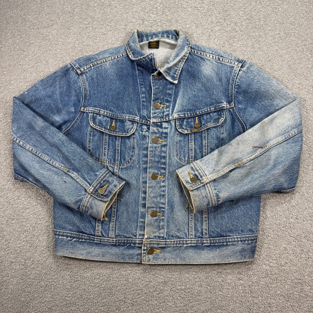 Vintage Lee Denim Trucker Jacket Men's Large Blue Medium Wash 80s 90s Distressed